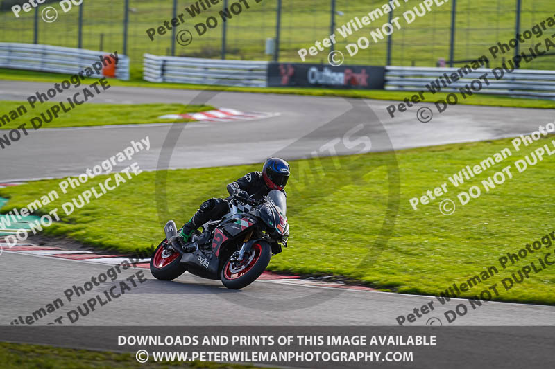 anglesey;brands hatch;cadwell park;croft;donington park;enduro digital images;event digital images;eventdigitalimages;mallory;no limits;oulton park;peter wileman photography;racing digital images;silverstone;snetterton;trackday digital images;trackday photos;vmcc banbury run;welsh 2 day enduro